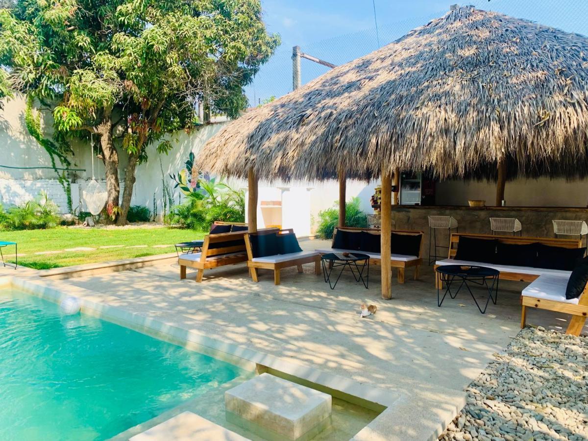 نزل بويرتو إسكونديدوفي Colorada House المظهر الخارجي الصورة